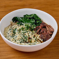 Овсяная каша с пармезаном и говядиной в Клёво