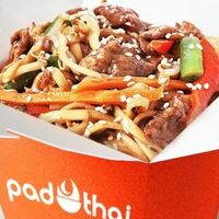 Говядина в перечном соусе с лапшой удон в Pad Thai