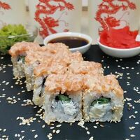 Острый лосось в Wok & Sushi
