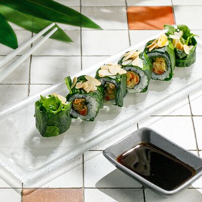 Ролл с авокадо в Маймун по цене 590