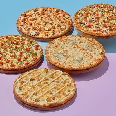 Тут пять пицц в Dostaевский по цене 1953 ₽