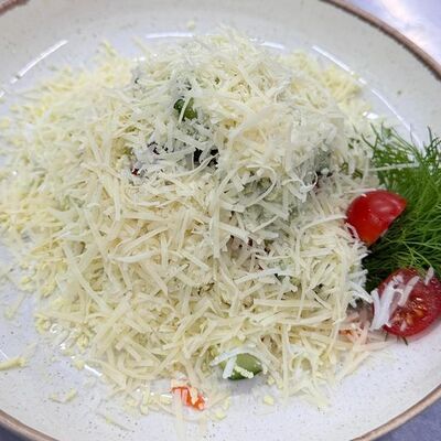 Салат слоеный с лососем в Барбари по цене 850 ₽