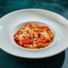 Пенне с томатами и базиликом в Juno по цене 580