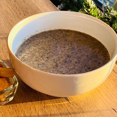 Грибной суп-пюре с сухариками в Компот по цене 329 ₽