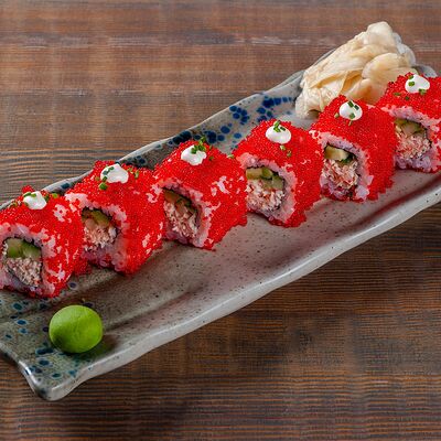 Ролл Калифорния с камчатским крабомв Bao по цене 1350 ₽