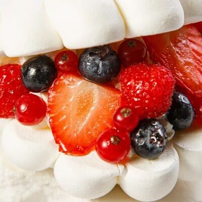 Лимонная Павлова в МореКофеОкеан by Erwin по цене 640 ₽