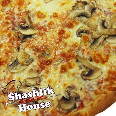 Пицца Классическая в Shashlik House по цене 529 ₽