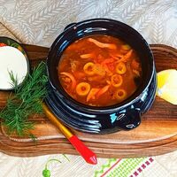 Солянка наваристая мясная в Ресторан Хата возле Шереметьево