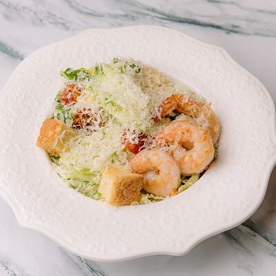 Цезарь с креветкамив Zest Coffee & Wine по цене 470 ₽