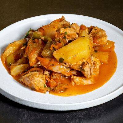 Жаркое из курицы в Домашняя кулинария по цене 400 ₽