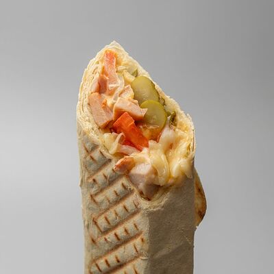 Шаурма Сырная S в Food hunter по цене 372 ₽