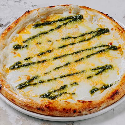 Пицца Четыре сыра в Casa di panna по цене 550 ₽