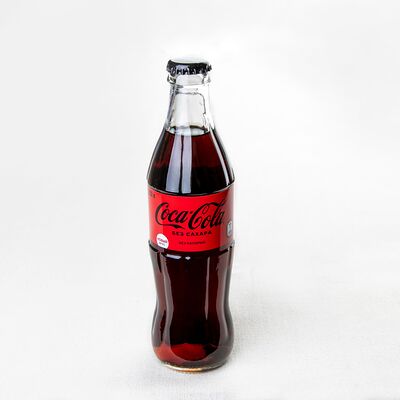 Coca-Cola без сахара в Gallery to go по цене 390 ₽