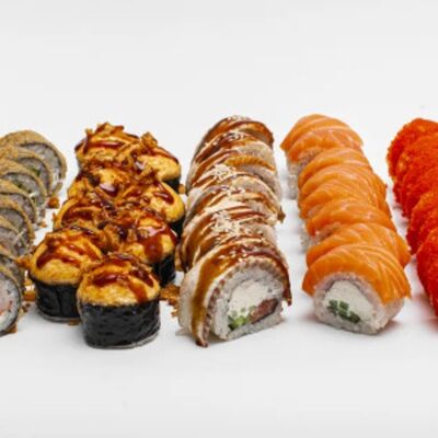 Сет люкс в Лютые роллы по цене 3508 ₽