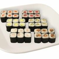 Ролл классический с тунцом в SushiPizza