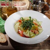 Салат Цитрус салмоне в Trattoria La Trenta