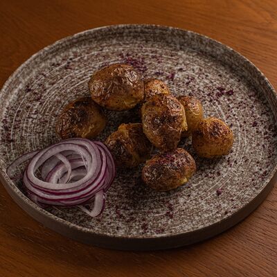 Мини-картофель на мангалев Хинкальная by Ten по цене 340 ₽