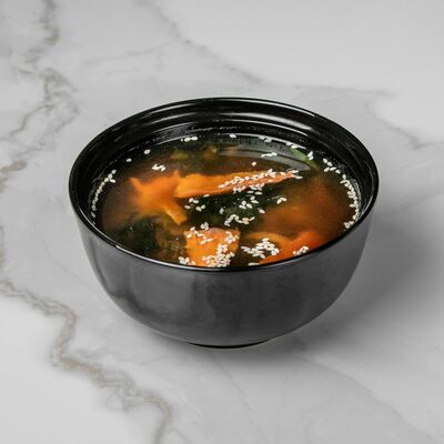 Мисо-суп с лососем в Сушимания по цене 220 ₽