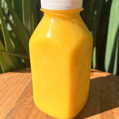 Смузи манго-маракуйя в Чёрноморская пицца по цене 380 ₽