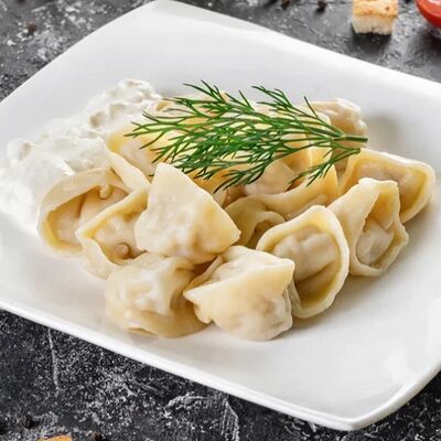 Пельмени по-домашнему в Чайхана Чорсу по цене 429 ₽