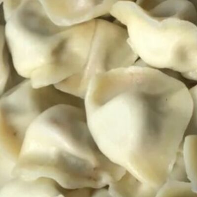 Пельмени Китайские в КафеПельмешкин дворик по цене 810 ₽