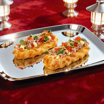 Японский эклер с тунцом в Тануки по цене 3790 ₸