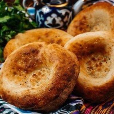 Лепешка из тандырав Золотая Бухара по цене 1450 ₽