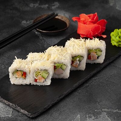 Ролл Цезарь в SushiHit по цене 330 ₽
