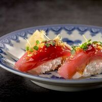 Nikkei суши тунец в Хариzма