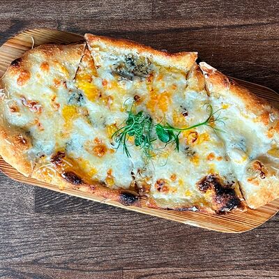 Пиццета Четыре сыра в Бекки бар по цене 410 ₽