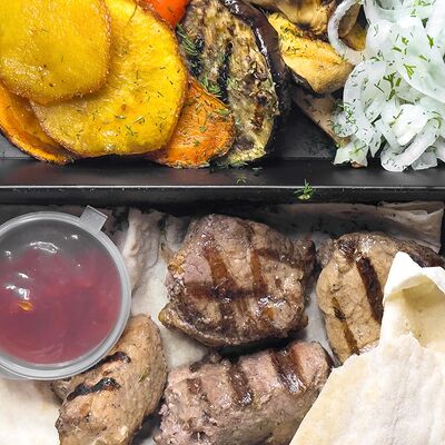 Шашлык из свинины в Крылья по цене 660 ₽