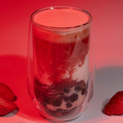 Клубника на молоке в The boba по цене 349 ₽
