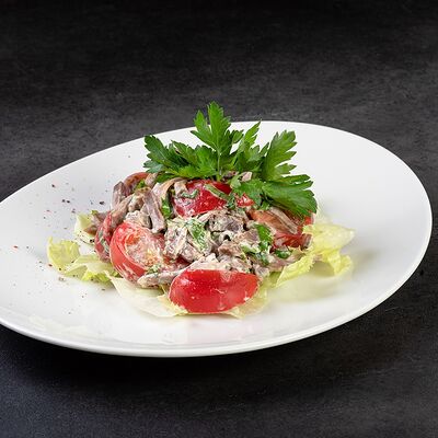 Салат с говяжьим языком в Лаваш 1 по цене 600 ₽