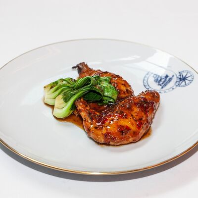 Цыпленок в тайской глазури в Ivanka по цене 2880 ₽