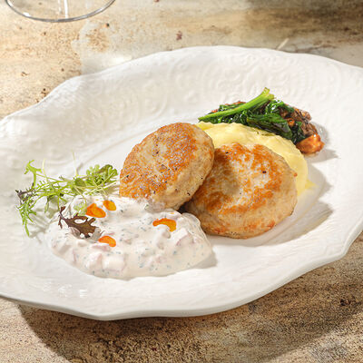 Котлеты куриные с томатно-сметанным соусом в Ива по цене 755 ₽