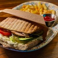 Пита с курицей в Кинза