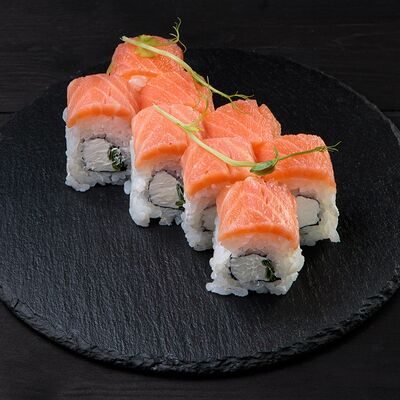 Норвежский ролл в Pho ma по цене 808 ₽