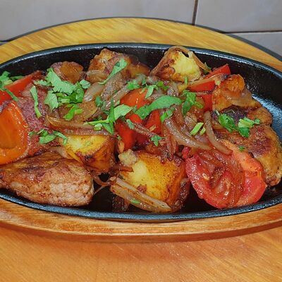 Баранина по-домашнему в Хинкальная по цене 750 ₽