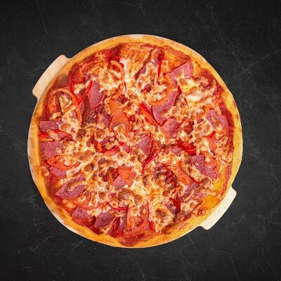 Европейская M в Пицца Семейная точка по цене 700 ₽