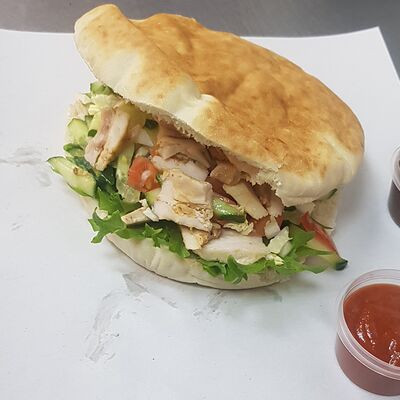 Шаверма Супер сырная в пите в Шаверма 24 RUS KEBAB по цене 439 ₽