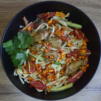 Пад-тай с курицей на рисе в Данмен по цене 540 ₽