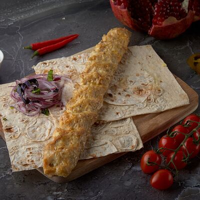 Люля Кебаб куриный в Горячий мангал по цене 449 ₽