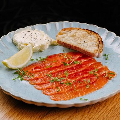 Форель со взбитым маслом в Родина южной кухни по цене 990 ₽