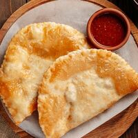 Чебуреки с сыром и грибами в Хачапури