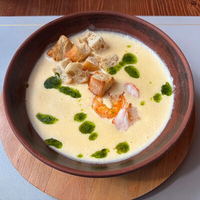 Сырный крем-суп с креветками в Сиртаки по цене 495 ₽