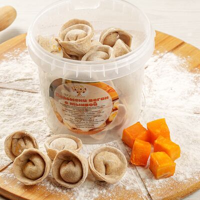 Пельмени с тыквой замороженныев Пельменная - КулинарияГранат по цене 300 ₽