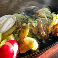 Сковородочка с молодым картофелем и лесными грибами в Союз