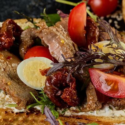 Чиабатта с ростбифом в Brighton Beach по цене 590 ₽