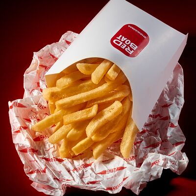 Картофель фри в Red boat Shawarma по цене 179 ₽