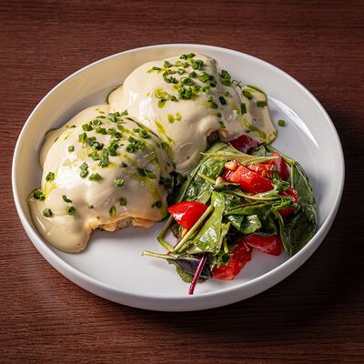 Бенедикт с лососем в Nautilus по цене 1495 ₽